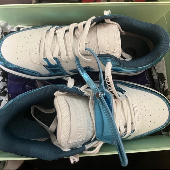 OFF-WHITE - Picture 3 of 5